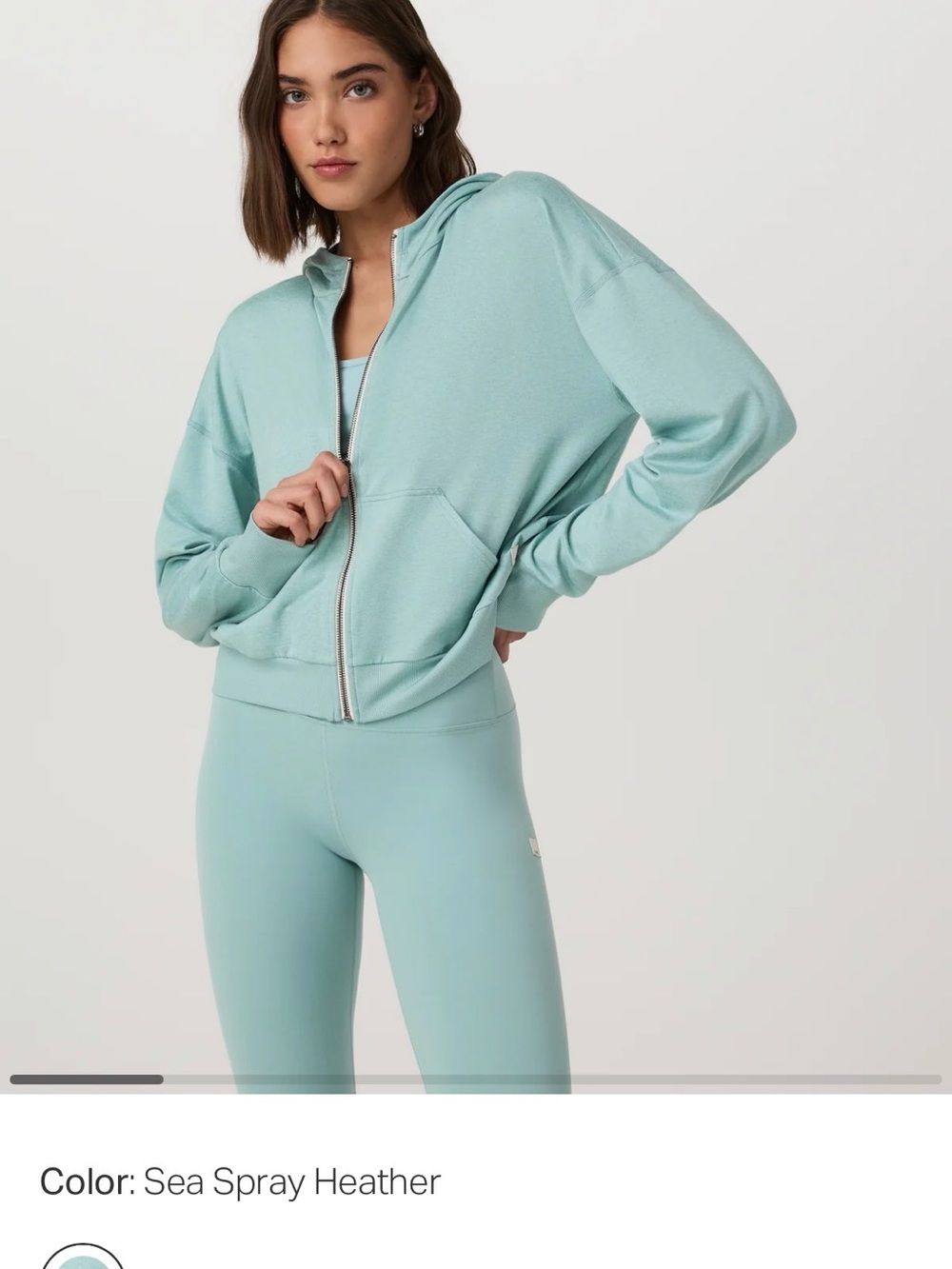 Vuori Halo Modern Full Zip Hoodie is Sea Spray size M